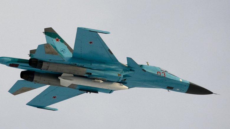 Rusët edhe një herë bombardojnë “gabimisht” territorin e tyre – bomba e aeroplanit shkatërron mbi 30 shtëpi në Belgorod