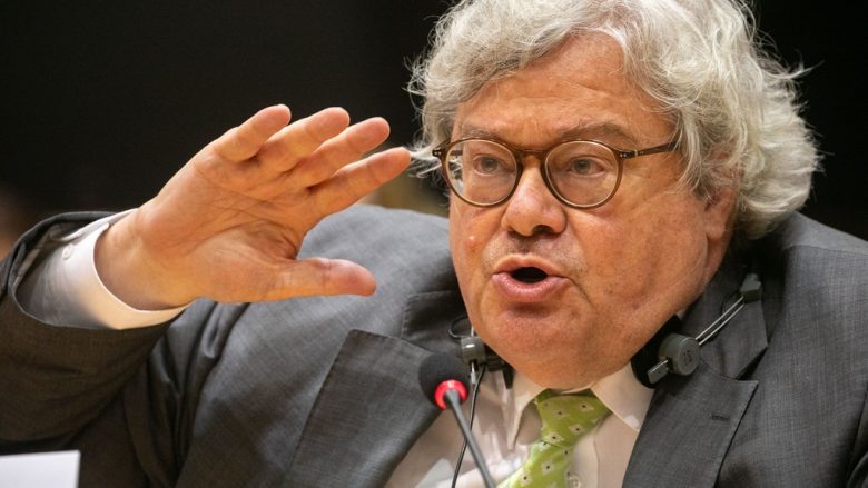 Borrell e uroi qeverinë e re serbe, eurodeputeti gjerman nuk përmbahet: Si mund ta bëjë një budallallëk të tillë