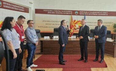 KSHZ i dorëzon certifikatat e deputetëve OBRM-PDUKM-së