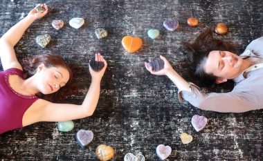 Katër kristale që sjellin fat dhe energji të mirë në takimet e dashurisë