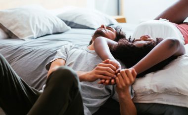 Nuk urinoni pas marrëdhënies intime? Simptomat zbulojnë infeksione