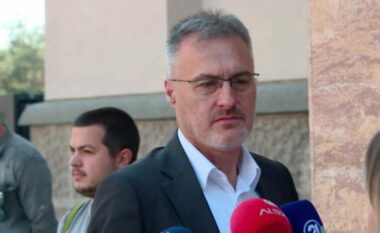 Aziri: Koalicioni eventual në mes OBRM-PDUKM-së dhe VLEN-it, nënkupton krizë të thellë politike