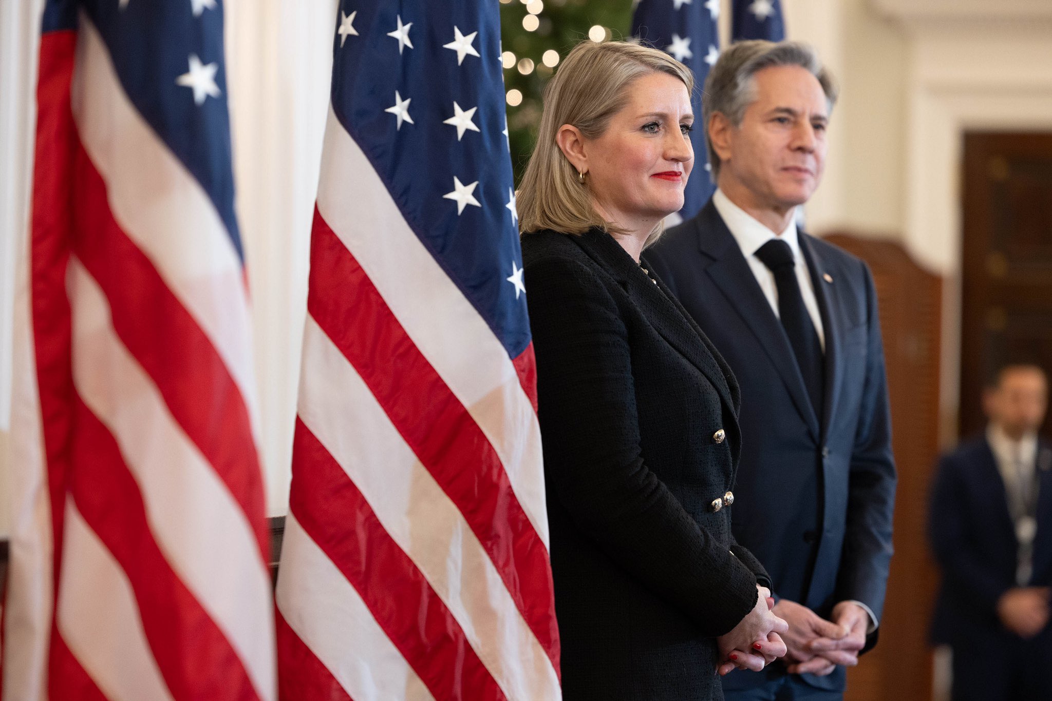 Nënsekretarja amerikane në Kosovë, takime me presidenten Osmani e kryeministrin Kurti