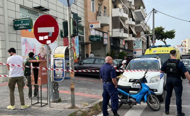 U gjet e pajetë në mes të rrugës, identifikohet shqiptarja e vrarë me thikë në Athinë