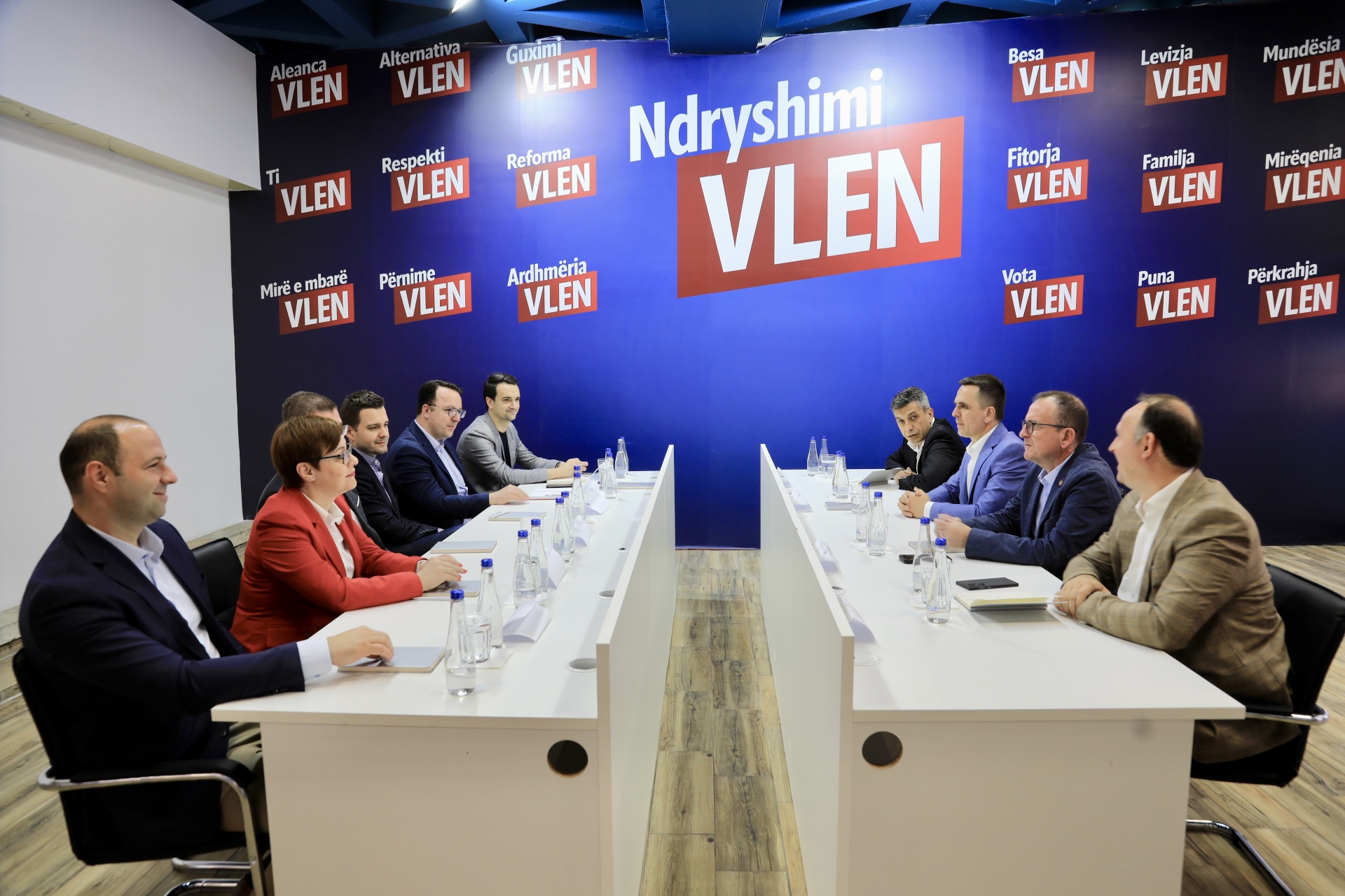 OBRM-PDUKM dhe VLEN mbajtën takim: Tre parime kryesore në negociatat për Qeverinë e re