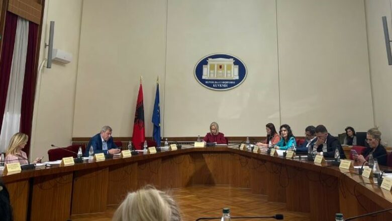 Miratohet vetëm me votat e PS rezoluta anti-korrupsion, të hënën kalon në Kuvendin e Shqipërisë