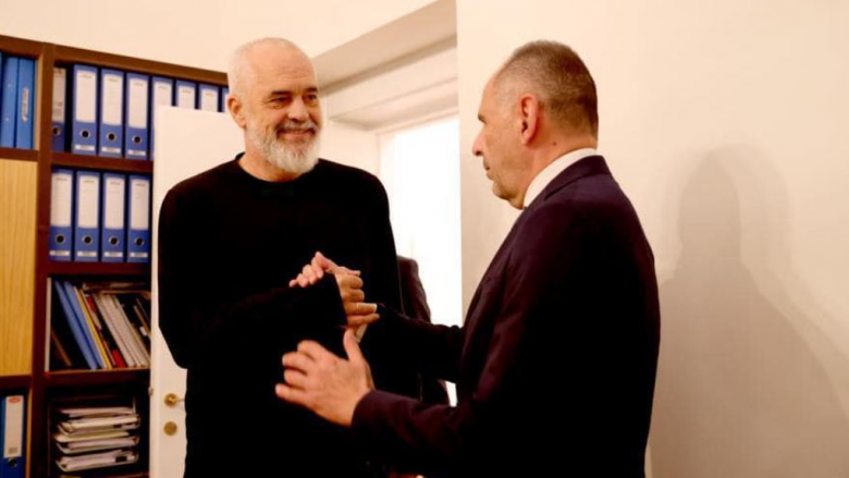“Nuk e ndalojmë Ramën në Athinë”- ministri i Jashtëm grek: Do të garantojmë sigurinë