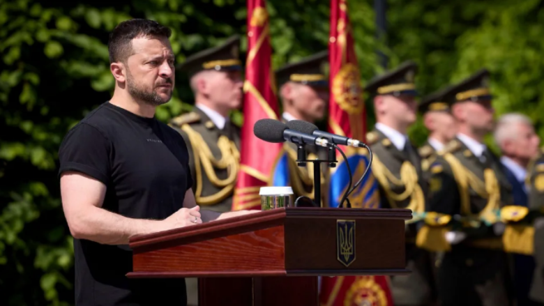 Ukraina po i dërgon gjeneralët në vijën e parë të frontit