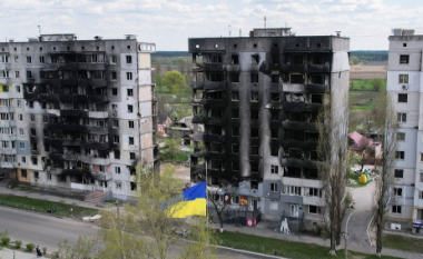 “Zhduken” afro 500 mijë dollarë të ndara për rindërtimin e një qyteti ukrainas