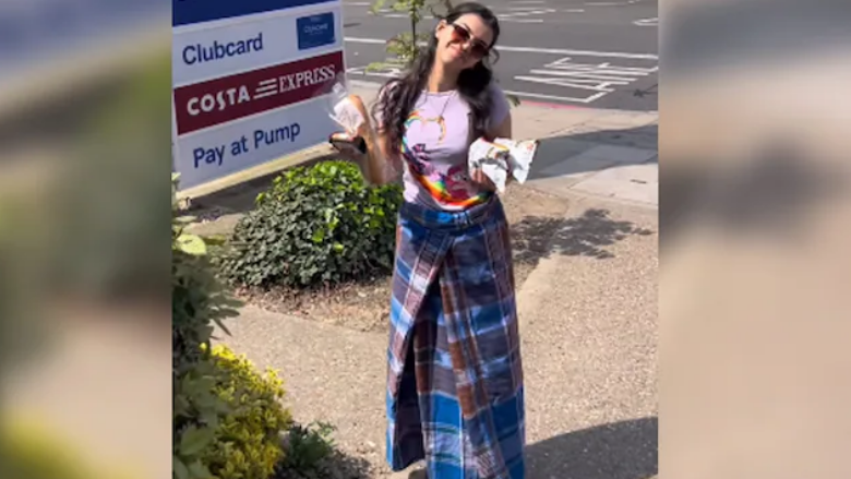 Gruaja ecën në rrugët e Londrës e veshur me fustanin indian lungi, reagojnë përdoruesit e rrjeteve sociale