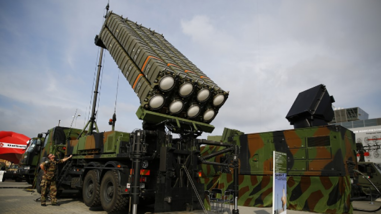 Italia zbulon se çfarë përmban paketa e ardhshme me ndihma ushtarake për Ukrainën