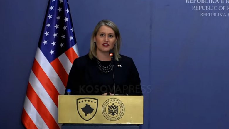 Allen përmend Asociacionin, e ndërlidh me rrugëtimin euroatlantik të Kosovës