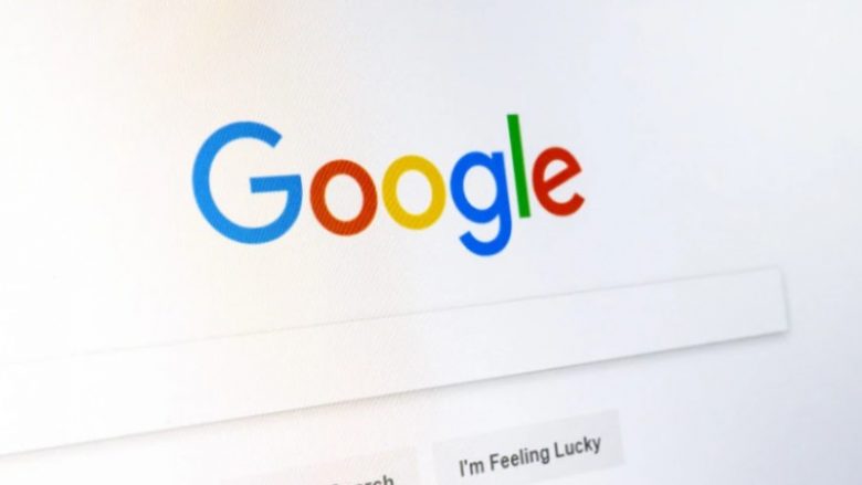 Pesë terma që kurrë nuk duhet të kërkoni në Google