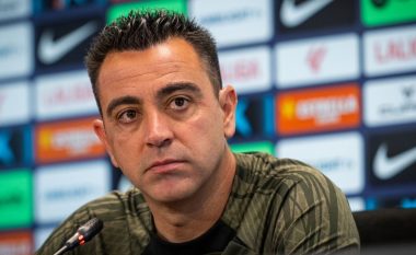 “Situata është shumë e vështirë”, Xavi dërgon mesazh të fortë për tifozët e Barçës në mbarë botën
