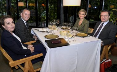 Zgjedhjet çështje muajsh – Kurti darkë pune me Gërvallën, Pecin e Kusarin, flasin për procesin zgjedhor dhe agjendën legjislative të Kuvendit