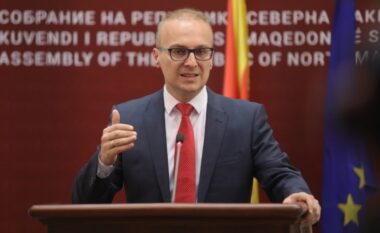 Milloshoski: Mickoski në dalje publike do të përmend vetëm emrin “Maqedonia”, askush nuk mund të na largojë nga NATO