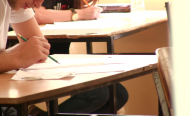 Nxënësit deçanas me rezultate të larta në Testin e Maturës 2024