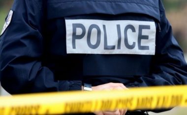 Një grua nga Vitia arrestohet e armatosur në Prishtinë, Policia: Dyshohej se mund ta lëndonte veten apo personat tjerë