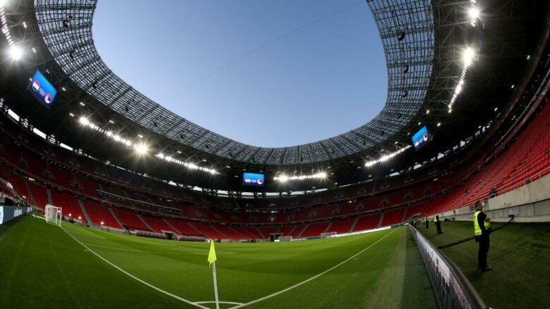 UEFA vendos për stadiumet ku do të luhen finalet e tre garave në vitin 2026