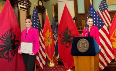 Këngëtarja me prejardhje shqiptare nderohet nga qyteti i New York-ut