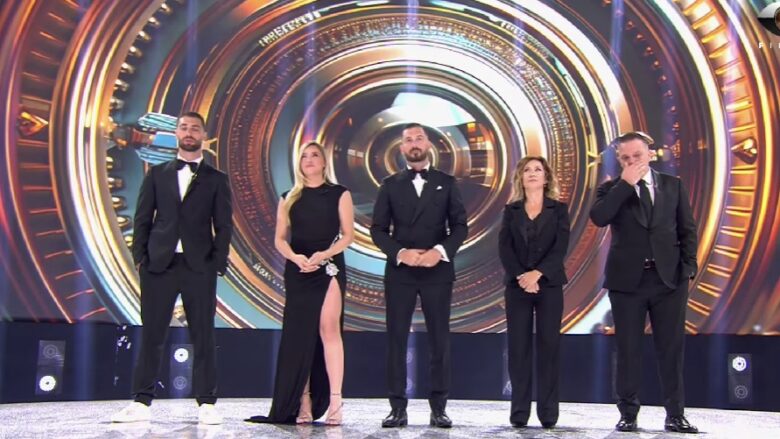 Finalistët shkëlqejnë me dukjen e tyre në natën finale të Big Brother VIP Albania 3