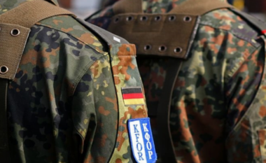 Ngritja e tensioneve mes Kosovës dhe Serbisë – Gjermania ua zgjat mandatin ushtarëve të saj që janë në KFOR