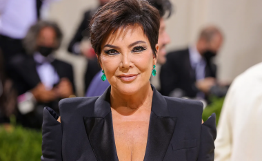 Kris Jenner zbulon se është diagnostikuar me tumor