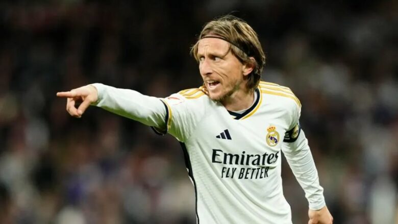 “Është një ndeshje 50-50”, Modric insiston se Real Madridi nuk është favorit ndaj Dortmundit