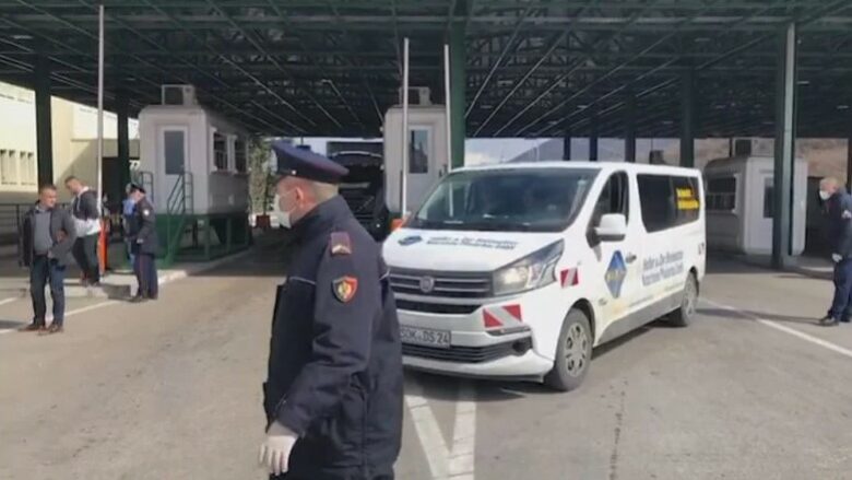 Policia shqiptare arreston një serb në Morinë, pritet ekstradimi në Serbi