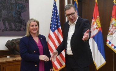 Nënsekretarja amerikane në Beograd, thekson rëndësinë e përparimit drejt normalizimit të marrëdhënieve Kosovë – Serbi