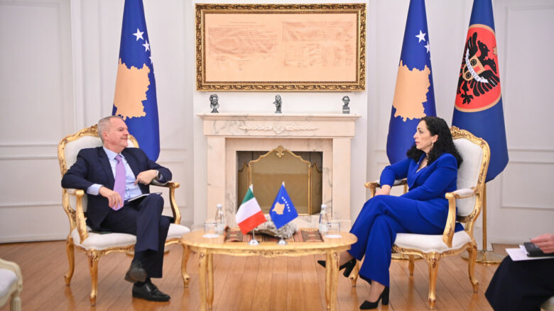 Presidentja Osmani me ambasadorin italian, diskutojnë për zhvillimet në fushën e sigurisë