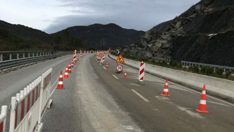 Nga 1 qershori mbyllet një pjesë e rrugës Kaçanik-Hani i Elezit, shkak punimet në hekurudhë