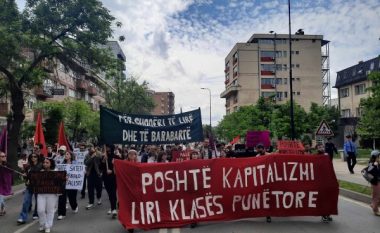 ​Aktivistë nga Kolektivi Feminist marshojnë për Ditën e Punës
