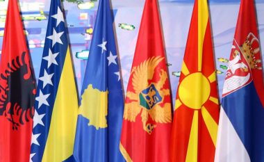 Kur pritet që Ballkani Perëndimor t’i bashkohet Bllokut Evropian?
