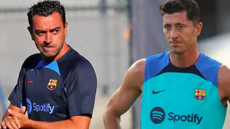 Xavi donte që Barcelona t’i hiqte qafe Lewandowskin dhe katër lojtarë të tjerë