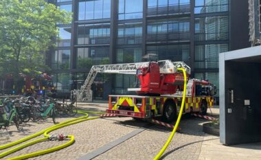 Zjarr në Kopenhagë, digjet ndërtesa e ministrisë së Financave