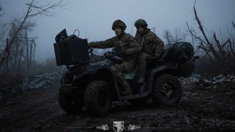 Forcat ukrainase përdorin mbi 110 modele të ndryshme të automjeteve që u janë dhënë nga 20 vende