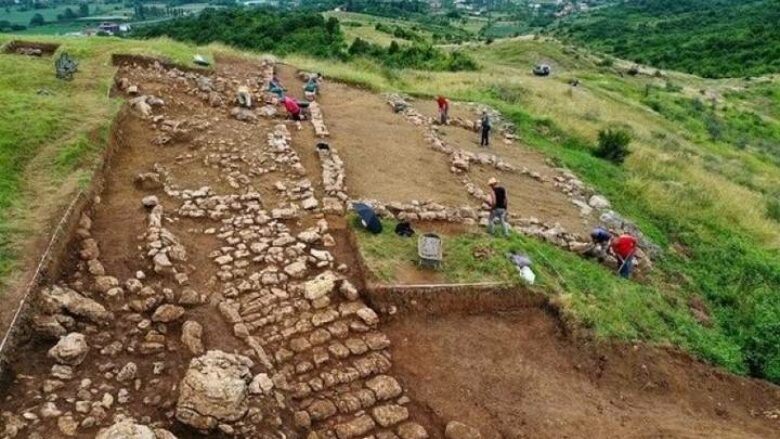 Gjurmë të reja të qytetit ilir në Bushat të Shkodrës