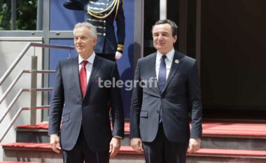 Kurti për Tony Blair: Populli i Kosovës do ta kujtojë dhe do të jetë mirënjohës përherë për përkushtimin për drejtësi dhe paqe
