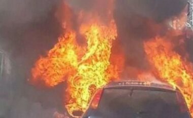 Po furnizohej me karburant, merr flakë automjeti në Korçë: Babë e bir pësojnë djegie në trup