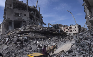 Ushtria izraelite njofton një "pauzë taktike" në luftimet në Gazë