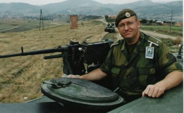“Kjo ndryshoi jetën time” – ushtari i KFOR-it kujton momentin e hyrjes në Kosovë 25 vite më parë