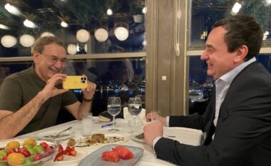 Kurti darkon me shkrimtarin Orhan Pamuk: I interesuar për Kosovën e shqiptarët, shkruam hyrjen e kapitujve të miqësisë sonë të ardhshme