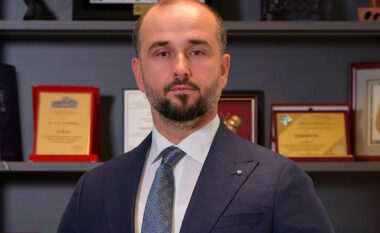Alternativa: Orhan Murtezani është kandidat për ministër në Ministrinë e Eurointegrimeve