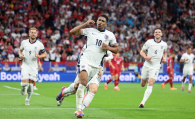Anglia në epërsi ndaj Serbisë - gol dhe rekord për Jude Bellingham