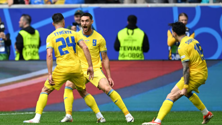 Notat e lojtarëve, Sllovaki 1-2 Ukrainë: Shkëlqejnë Zinchenko dhe Shaparenko