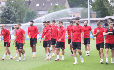 Shqipëria mbyll përgatitjet për ndeshjen vendimtare ndaj Spanjës