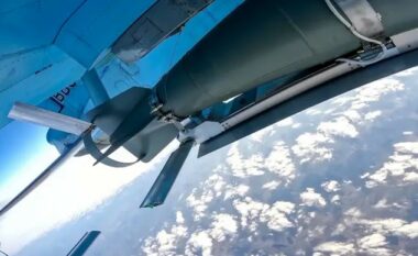 Rusia hodhi në mënyrë të pashpjegueshme tri bomba në ‘territorin e saj’, në vetëm një javë
