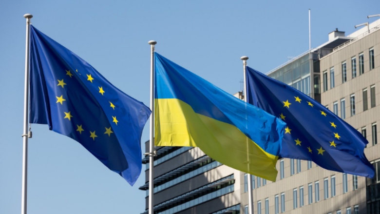 BE-ja miraton zyrtarisht nisjen e bisedimeve për anëtarësimin e Ukrainës dhe Moldavisë në bllok
