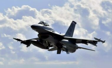 Turqia: Kontratat për furnizimin me aeroplanë F-16 nga SHBA-ja janë nënshkruar